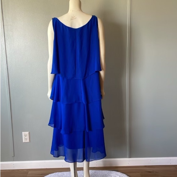 Signature Tessa over layers dress, size 20W - Picture 2 of 11